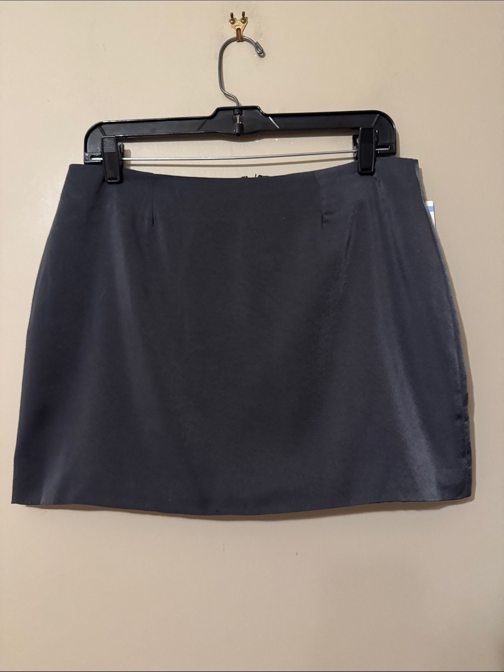 WAYF Satin-like Mini-Skirt, Seal Grey, size Medium